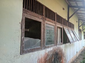 Pendidikan Anak perbatasan terabaikan ?!, Gedung SDN 06 RI–Malaysia Rawan Ambruk
